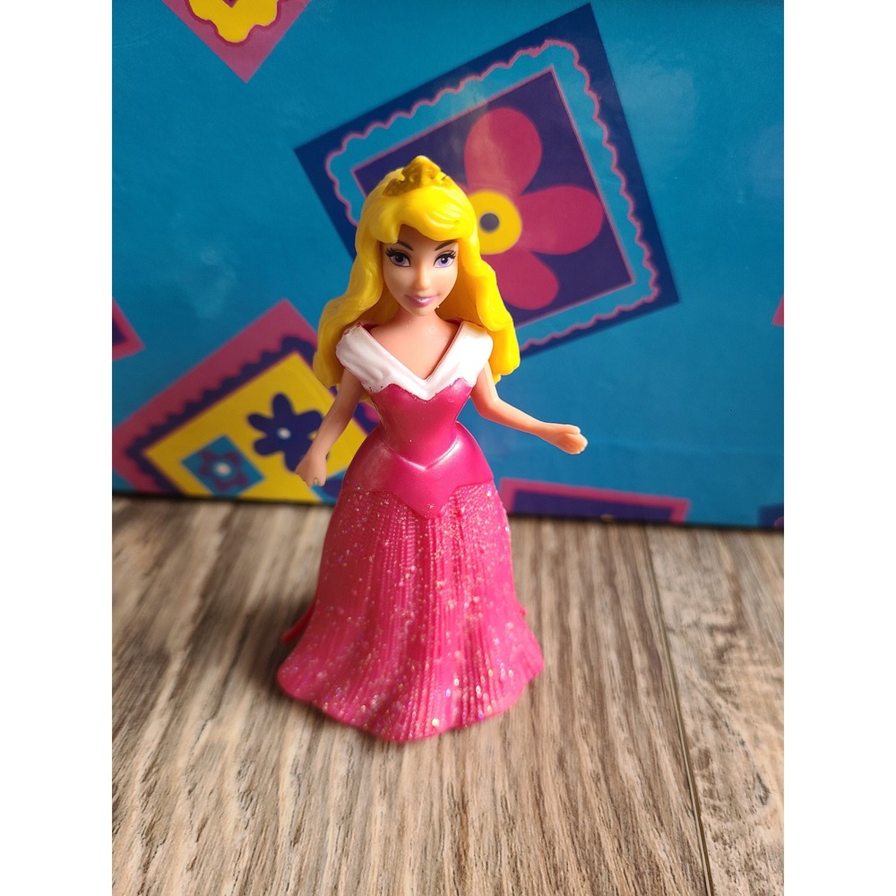 Disney Princess MagiClip Aurora Sleeping Beauty Pink Glitter Dress Figure